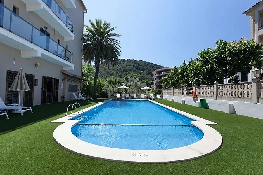 Fergus Style Soller Beach Puerto de Sóller España